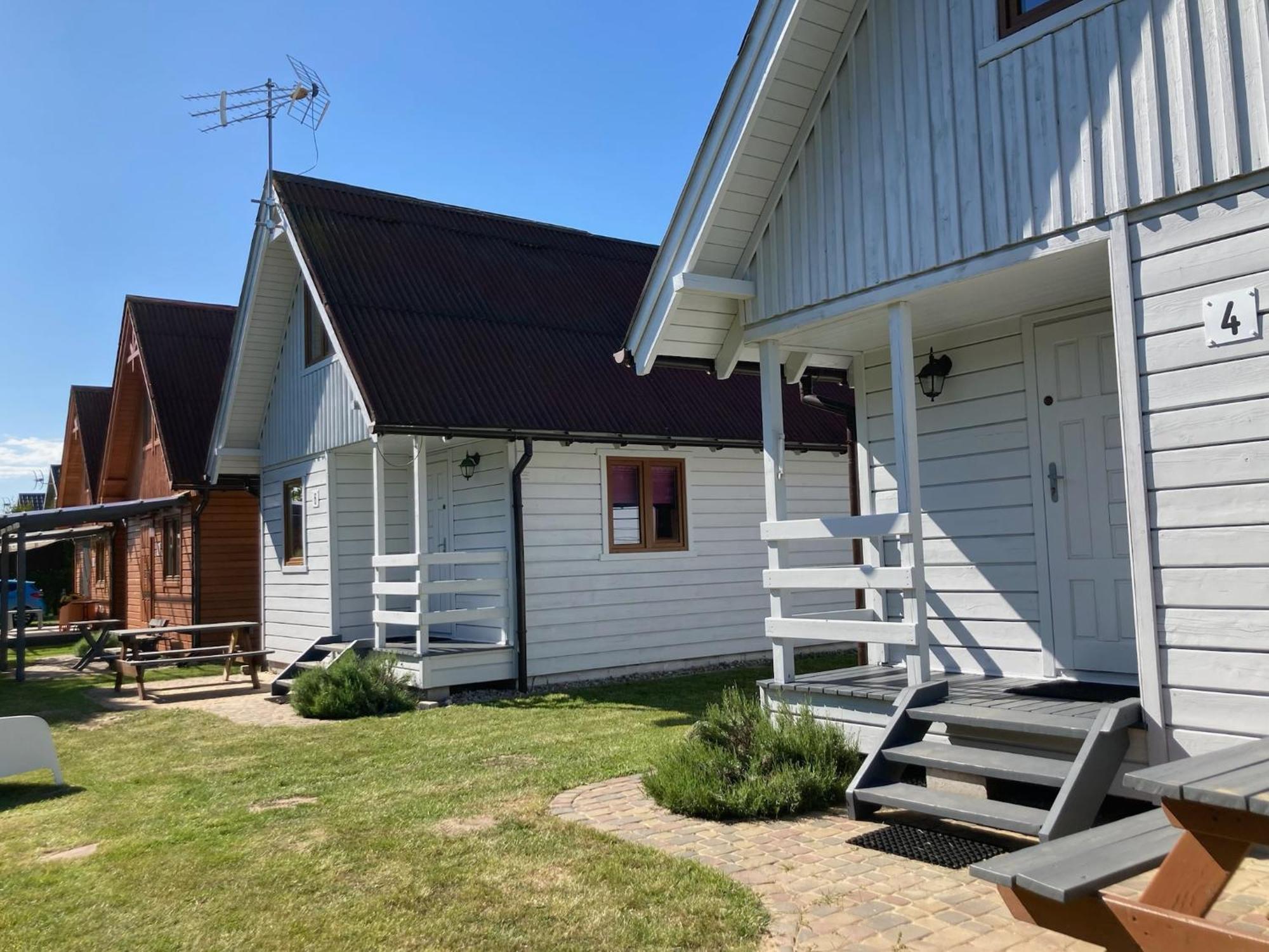Ptasie Radio Rewal Exterior photo
